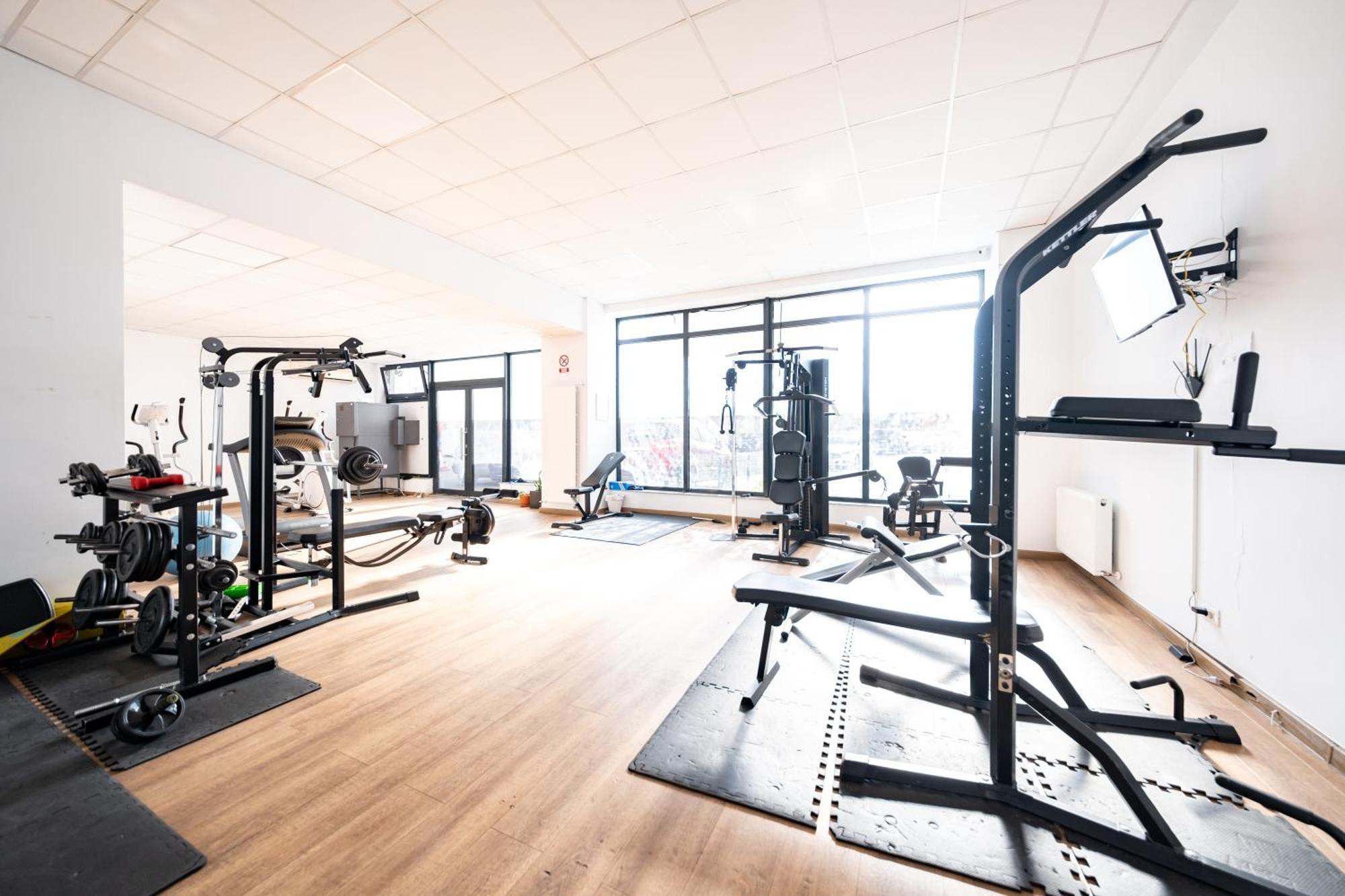 The Golden Studio - With Free Gym 布加勒斯特 外观 照片